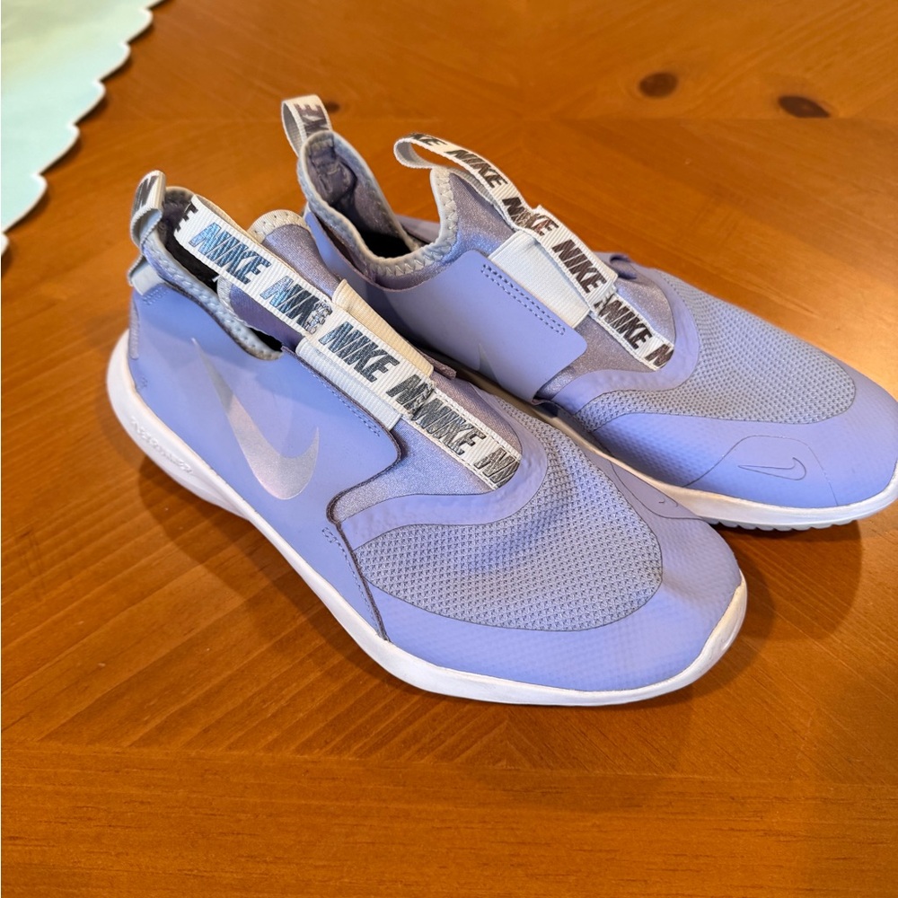 Nike Flex Runner Light Purple Slip-On Sneakers Size US 6Y